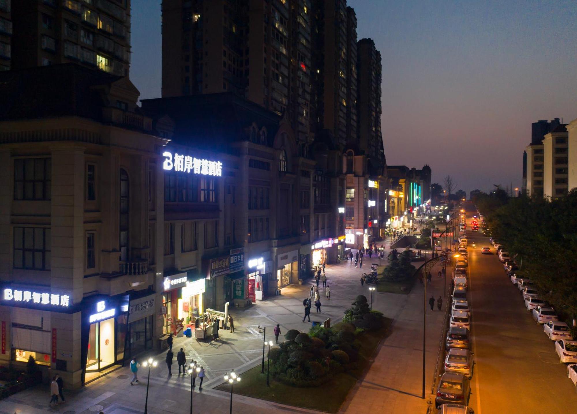 Luzhou Baian Smart Hotel Esterno foto