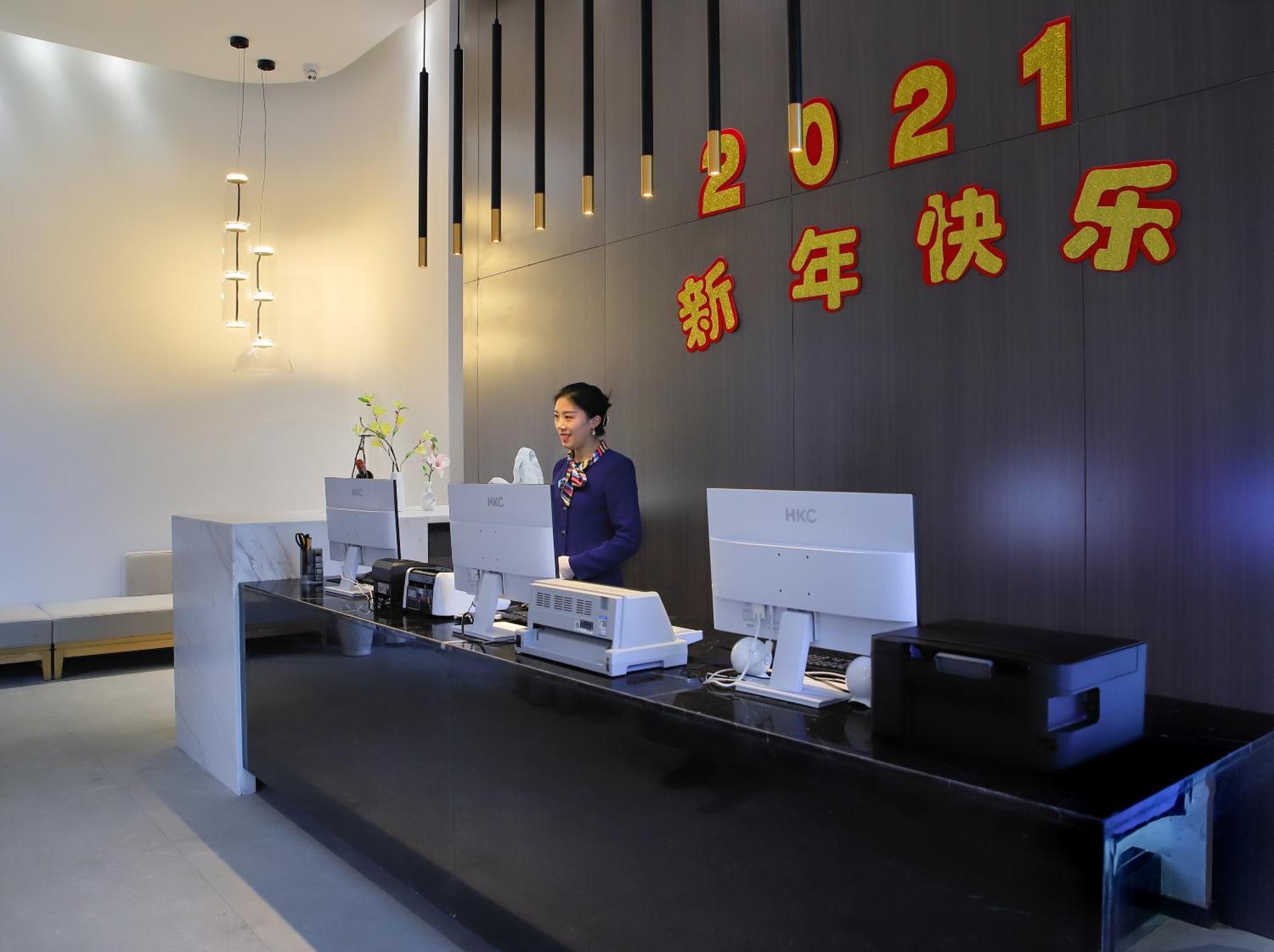 Luzhou Baian Smart Hotel Esterno foto