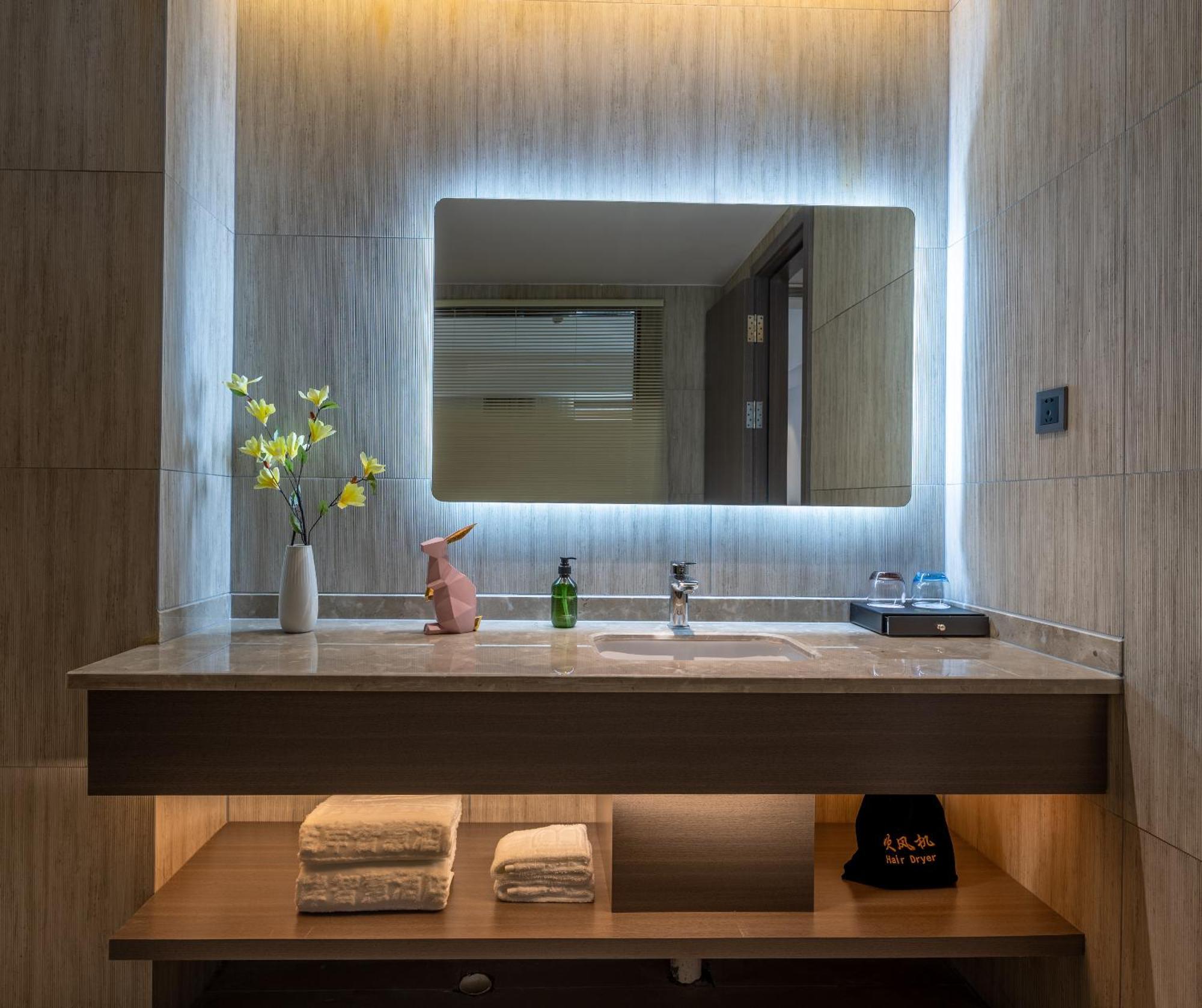 Luzhou Baian Smart Hotel Esterno foto